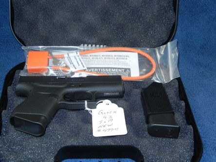 Lock Glock Factory Pistol Case w/ Manual Cleaning Rod and Mag Loader Brush 